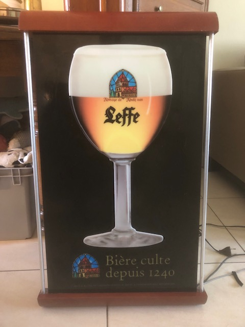 Publicité lumineux Leffe