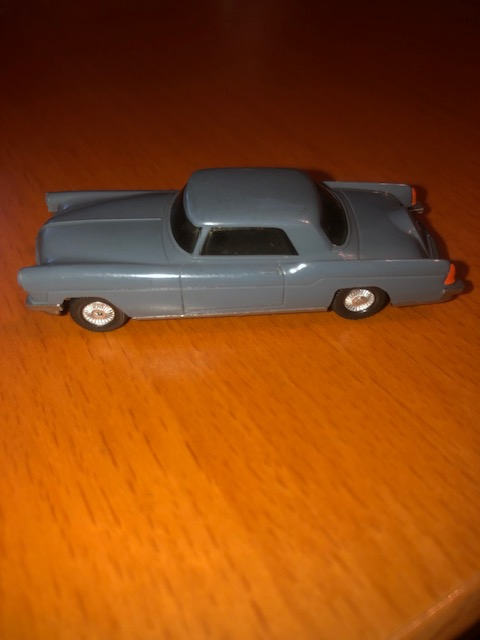 Voiture miniature 1:88 Wiking