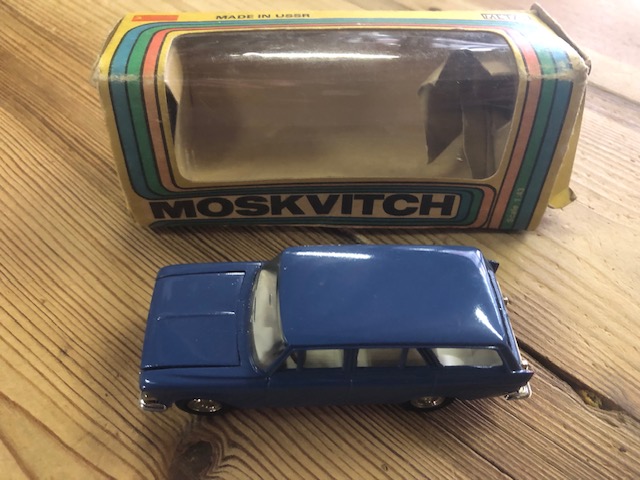 Modelauto Moskvitch 426 1/43 USSR