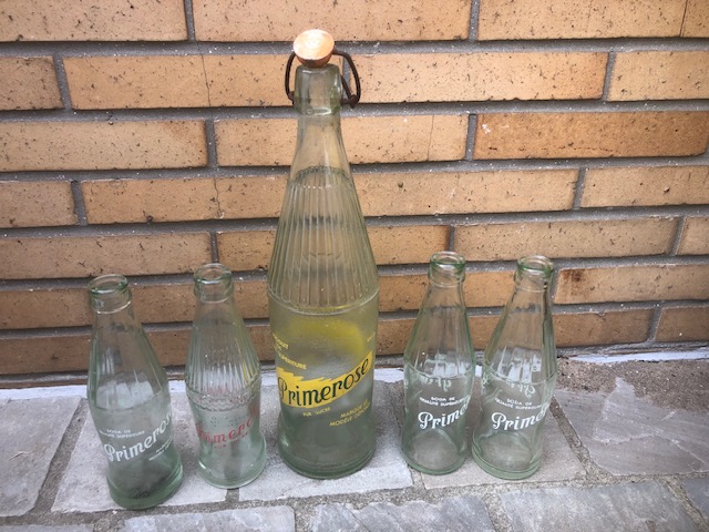 5 lege vintage limonade flessen Primerose