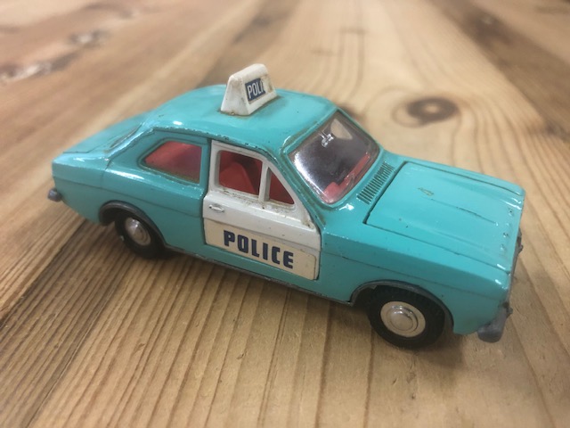 Dinky Toys FORD ESCORT Politie versie