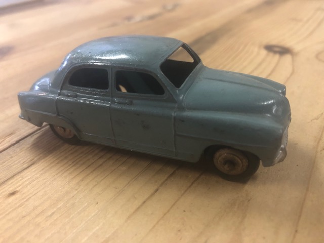 Dinky Toys Simca 9 Aronde, Meccano