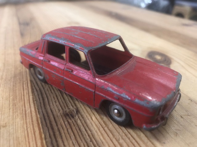 Dinky Toys Junior Renault R8