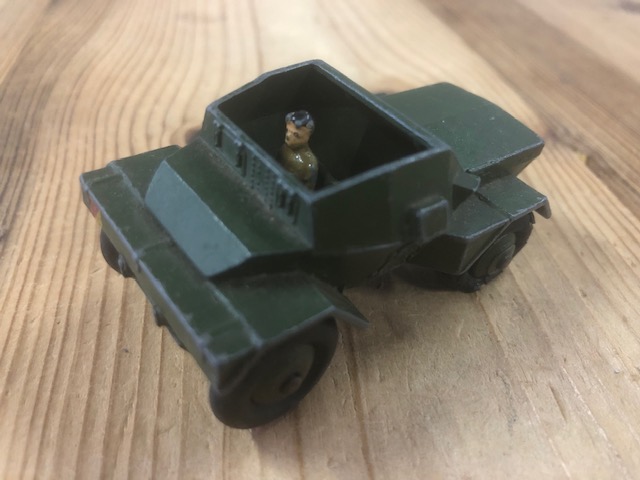 Dinky Toys 673 Scout Car