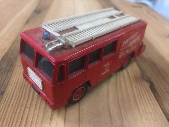 Solido 1/55  2106 - Berliet GAK brandweerwagen