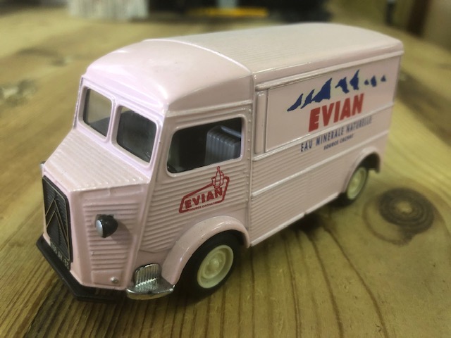 Matchbox Citroën HY 1947 EVIAN