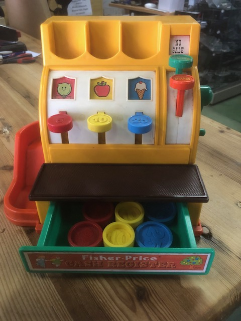 Ancien caisse Fisher Price 1974