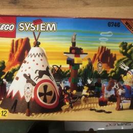 Lego 6746, Chief's Tepee