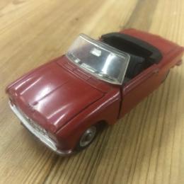 Dinky Toys Peugeot 204 Cabrio