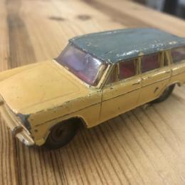 Dinky Toys 548 Fiat 1800