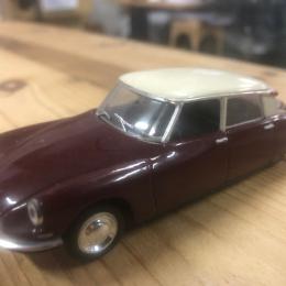 Vitesse 1/43 Citroën DS