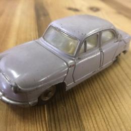 Dinky Toys 547 Panhard PL 17 