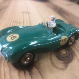 Dinky toys 506 Aston Martin, groen