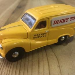 Dinky Toys, gele bestelwagen 1990