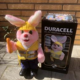 Lapin Duracell, lapin electricien